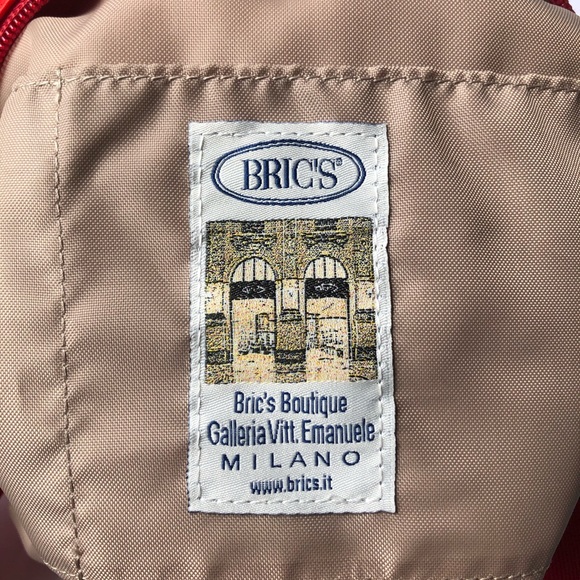 BRIC’S red nylon crossbody EUC - Picture 6 of 12